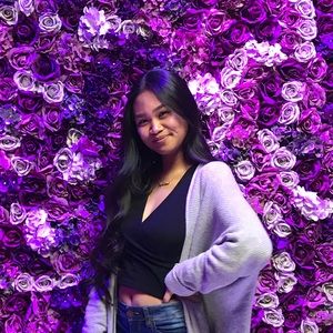 Meet your Posher, Divena